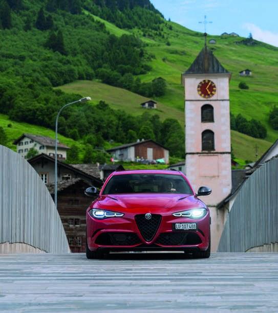 Alfa Romeo Giulia Quadrifoglio: Adrenalin pur