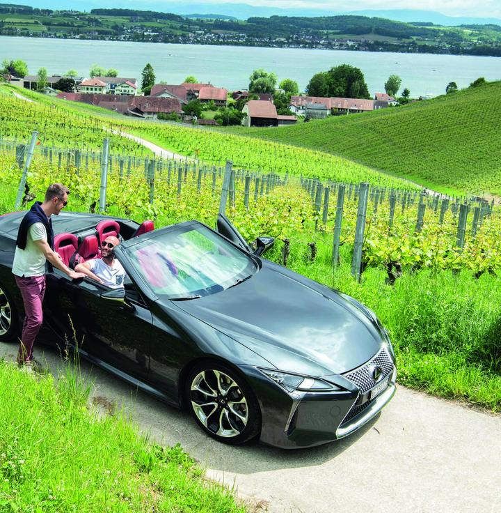 Lexus LC 500: Sommer, Sonne, Cabriolet
